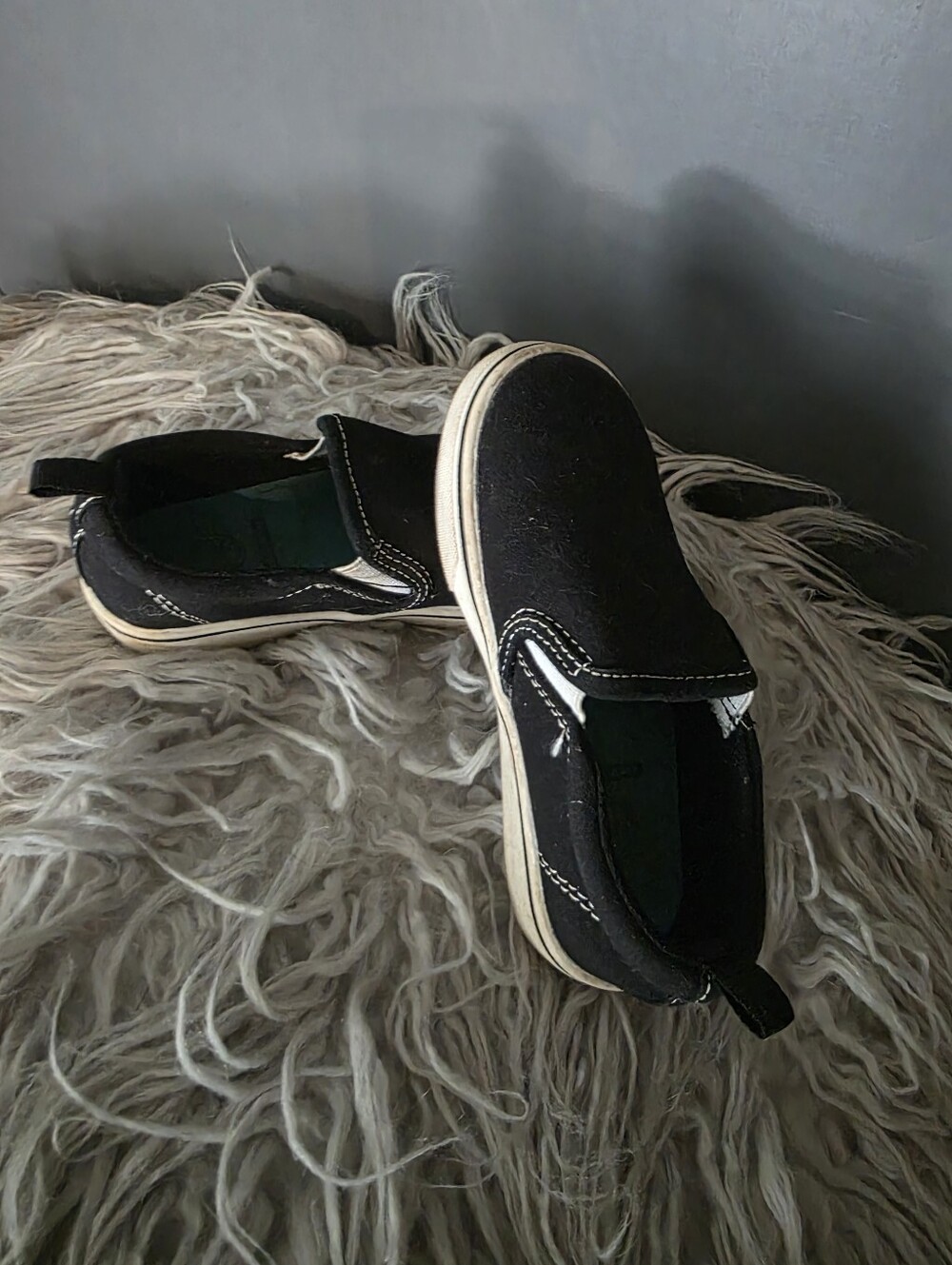 Black Slip-On Canvas Toddler Shoes Sz 8